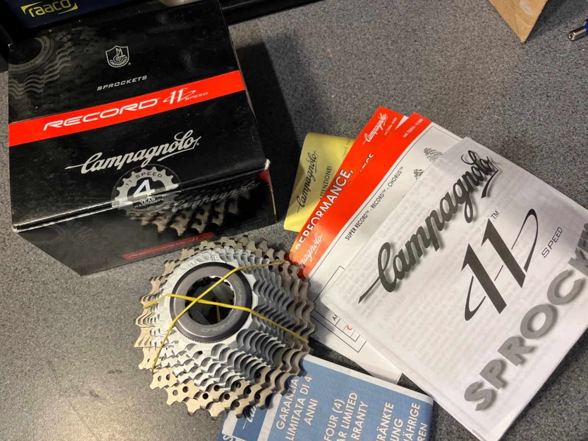 CAMPAGNOLO RECORD TITANIUM cassette 11 speed - 11-25 EUR 95,00 - FR