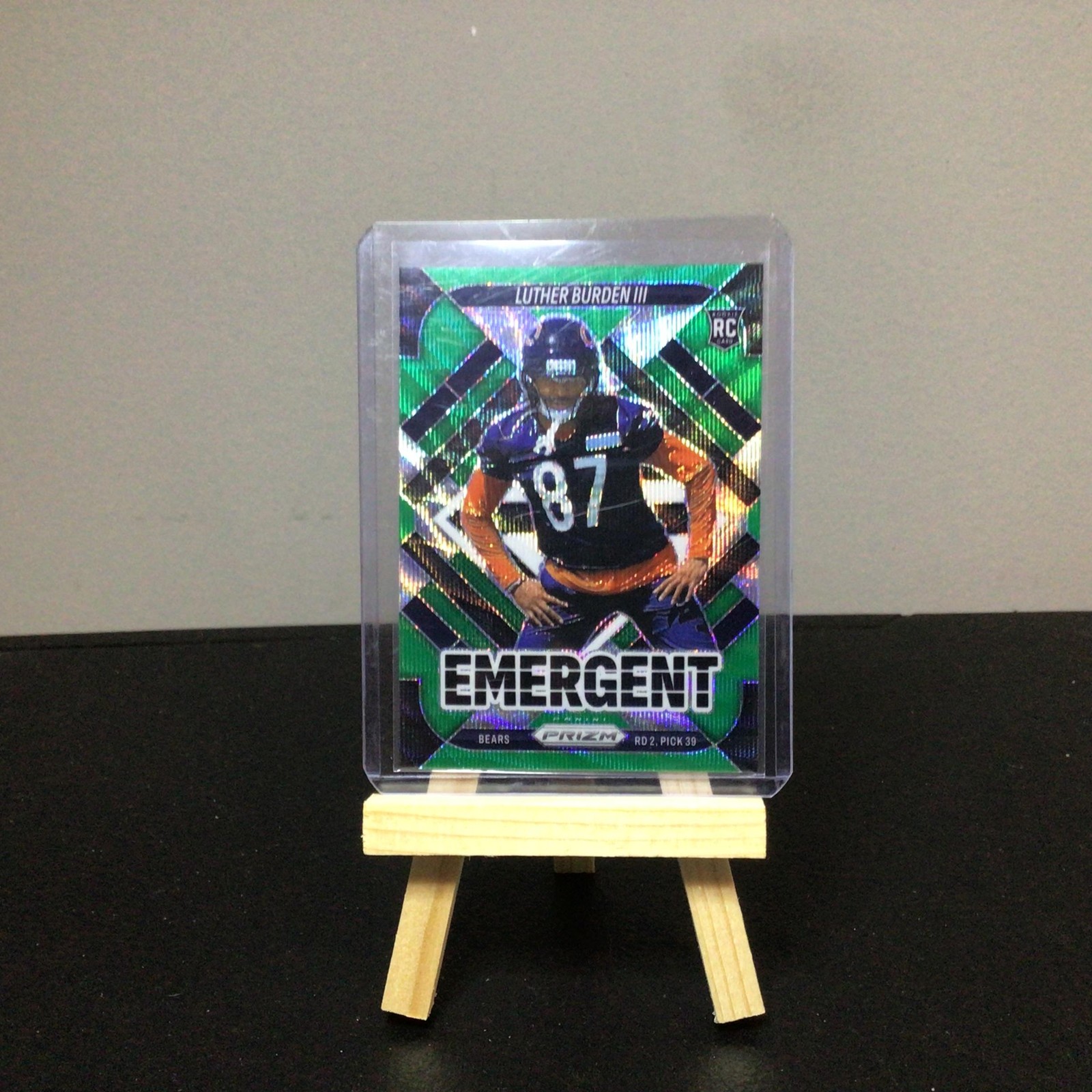 2025 Panini Prizm #19 Luther Burden III Emergent Green Wave