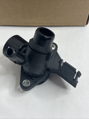 Engine Coolant Hose Flange for Audi A4 A4 Quattro Allroad A5 A6 Quattro Q5 2.0T - Picture 4 of 5