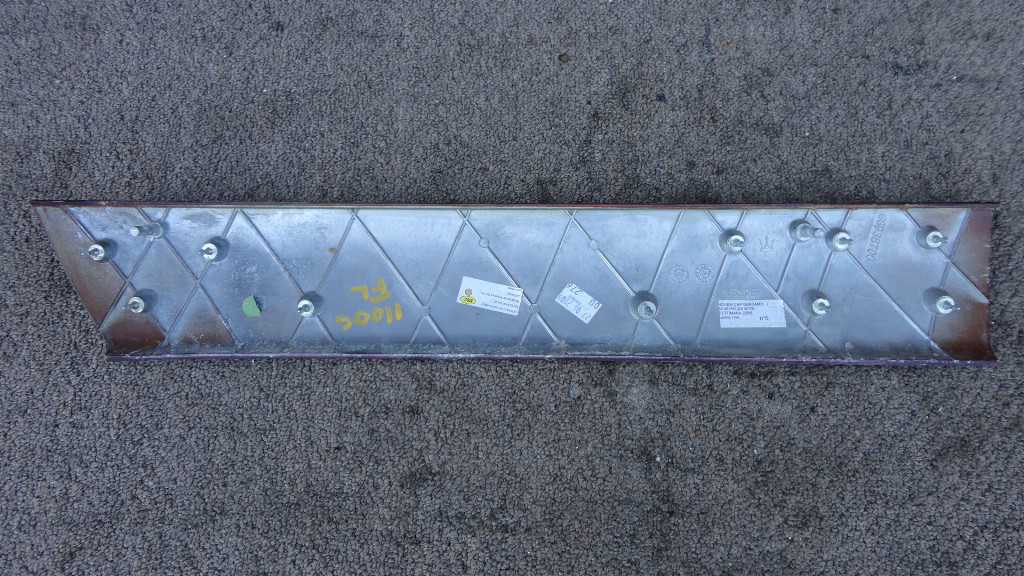 Maserati Quattroporte, LH Front Door Panel Wood Panel