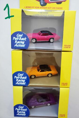 Johnny Lightning ThunderJet 500 PONTIAC GTO Set (3) Soft Top - Picture 3 of 4