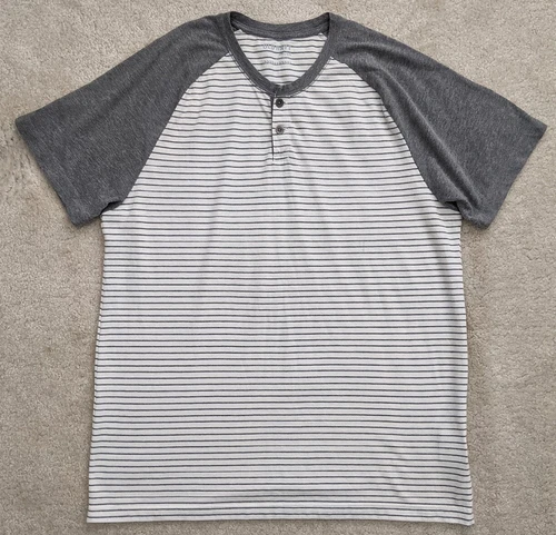 Men's Old Navy gray striped henley t-shirt large