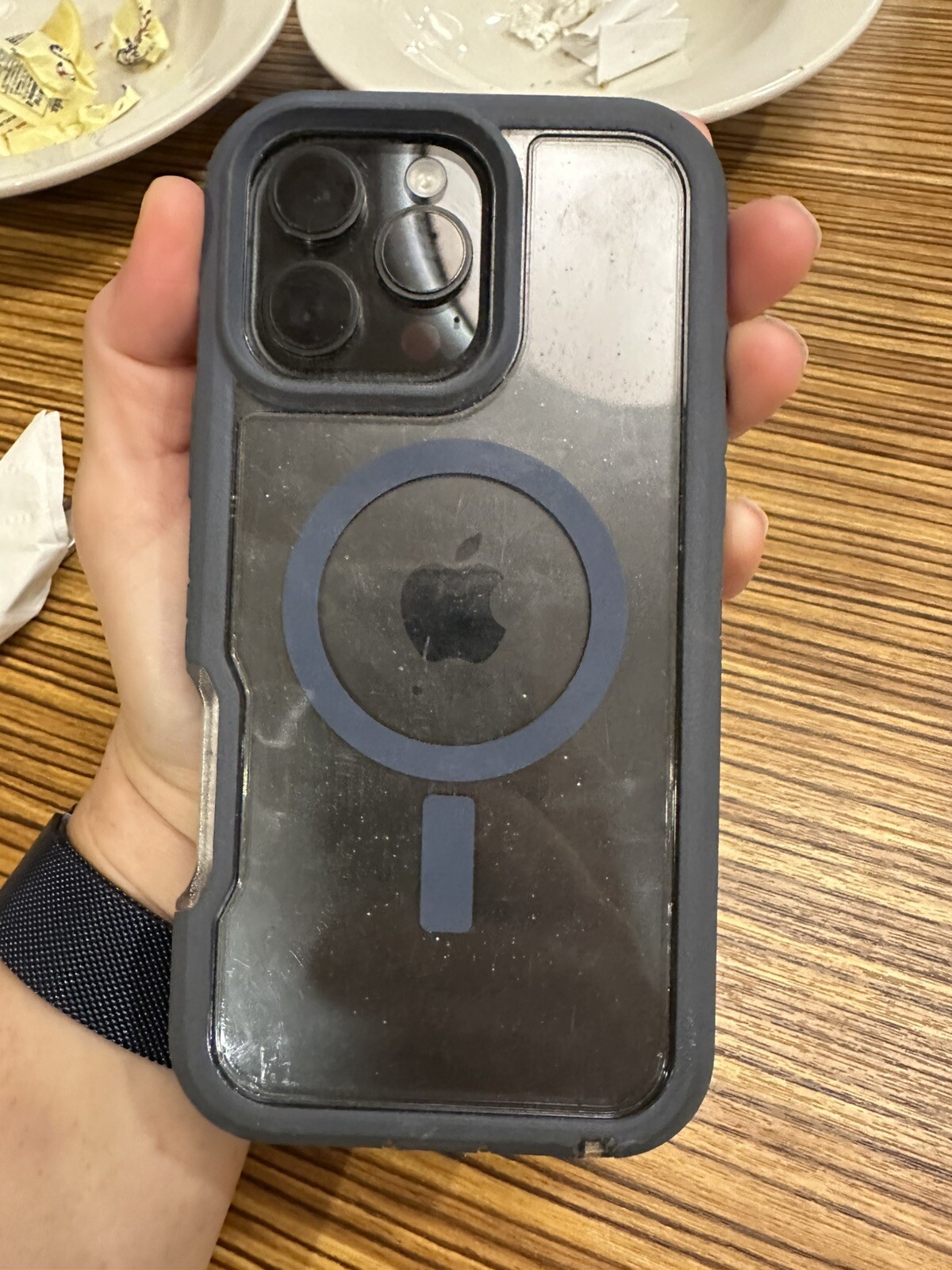 iphone 16 pro max with tiktok-image