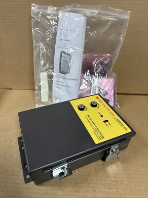 NEW STI RM-2AC-IP-SB1 / 40525-1010 Relay Module Safety Light Curtain FAST SHIP