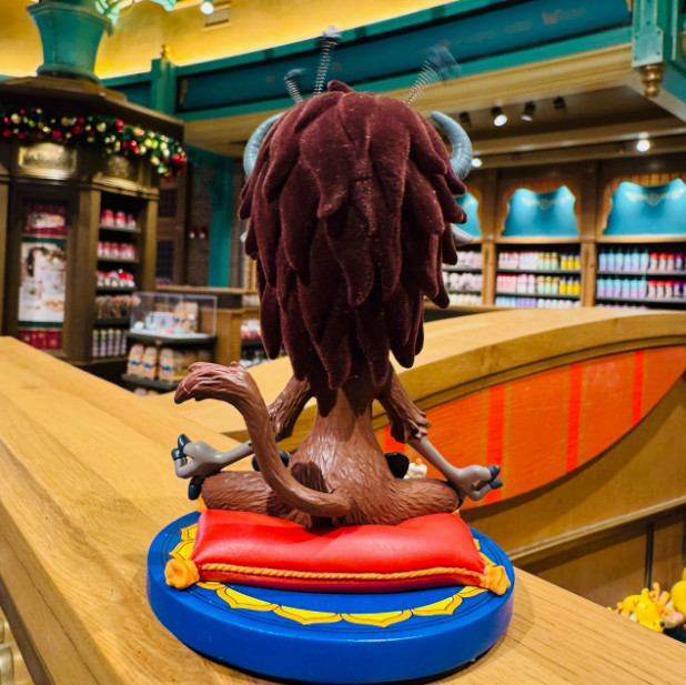 2024 New Genuine Shanghai Disney Zootopia  Yax the YaK decoration figurine