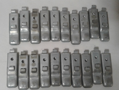 Lot of 20 - Republic Steel Shelf Clips Industrial Metal Shelving Safety Hook Tab