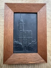 Eisenguss Stra&szlig;burger M&uuml;nster Jahresplakette 1940 im Holzrahmen