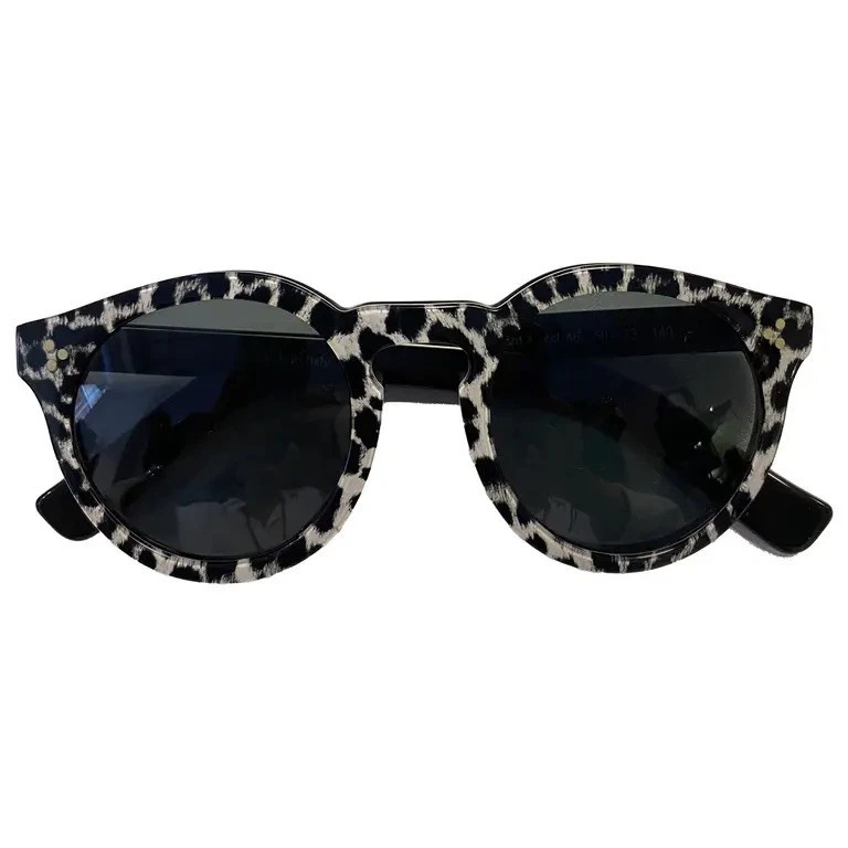 Illesteva Black Mirrored Sunglasses for Women for sale | eBay display picture 3