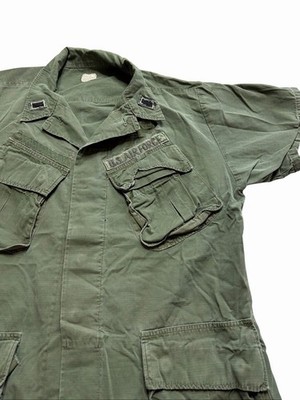 Vintage 60s Slant Pocket Jungle Jacket Vietnam Medium USAF Patched