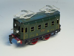 MARKLIN-RS-880-CLOCKWORK-E-LOCOMOTIVE-Scale-GAUGE-O-PRE-WAR-Train-Vintage-Metal