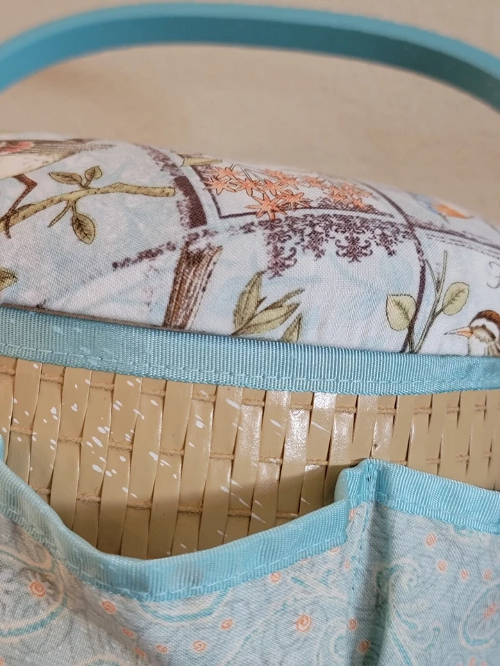 Cesta de costura vintage con asa Foto 4 de 4