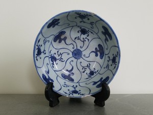 Antique Chinese Blue & White Kangxi (1661-1722) Porcelain Bowl