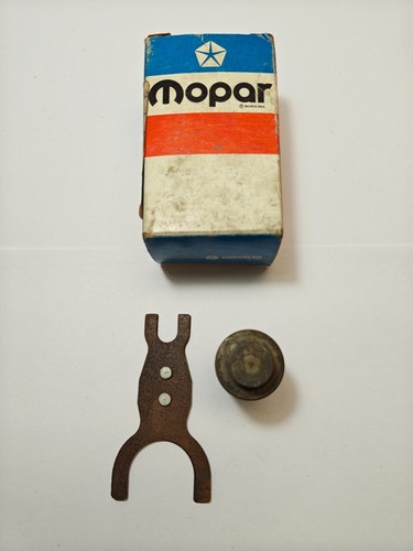 1973-1976 Dodge Plymouth Chrysler Starter Core & Shifting Fork 3744599 NOS - Picture 6 of 8