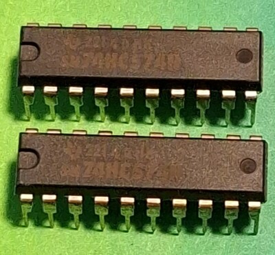 2 Stück  SN74HC574N IC: digital Hersteller TEXAS INSTRUMENTS NOS