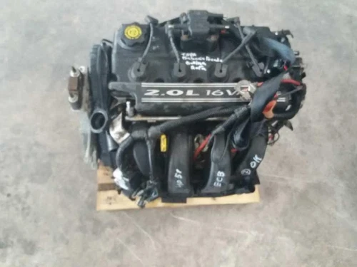 Silnik częściowy do CHRYSLER NEON PL2000 2.0 LX 2002 1322653 - Zdjęcie 5 z 9