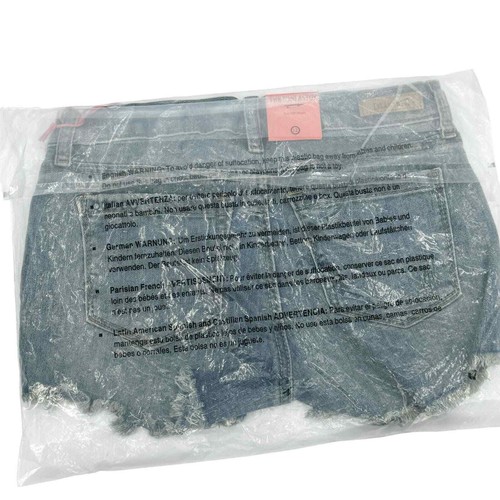 BLANKNYC Girls THe Mini Astor Blue Cut Off Denim Short Size 12 NWT - Picture 6 of 12