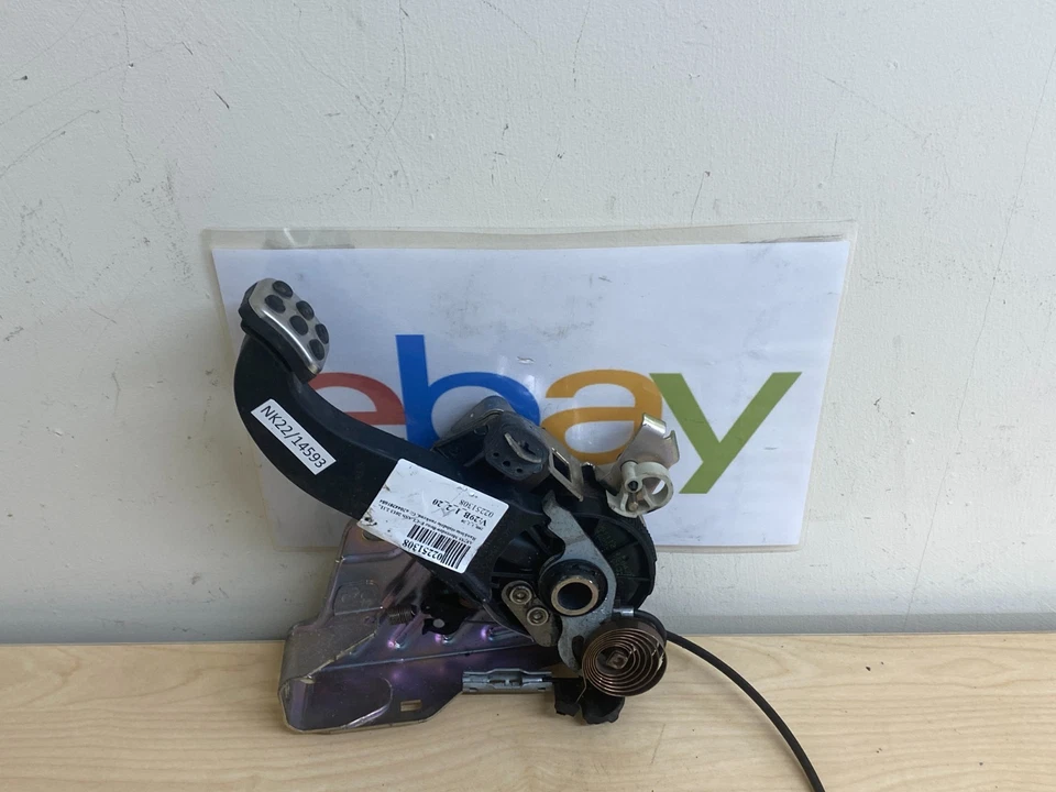 MERCEDES BENZ W212 CLASE E FRENO DE ESTACIONAMIENTO FRENO DE MANO MECANISMO PEDAL A2044201684 Foto 2 de 4