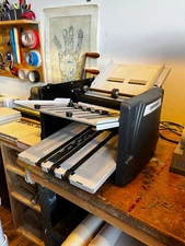 Martin Yale 1217A Automatic Paper Folding Machine-Tested And working