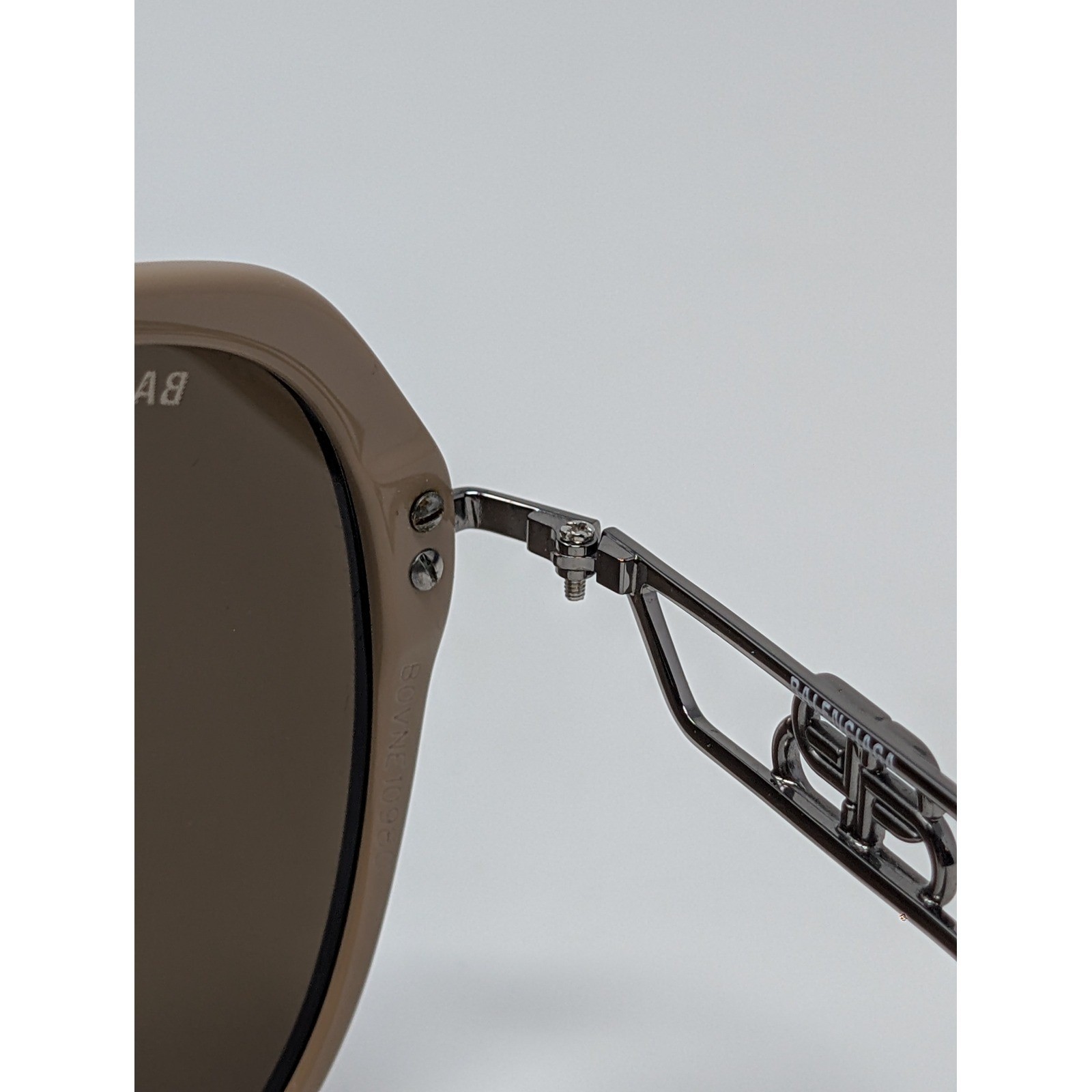 Balenciaga BB0058SK Women's Oversized Sunglasses Taupe BB Logo Butterfly Italy thumbnail 5