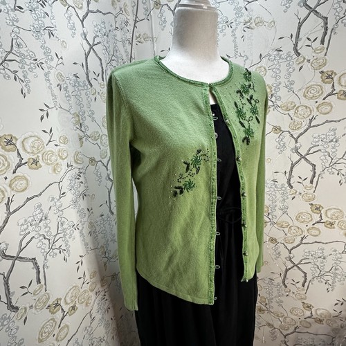 Dress Barn Green Beaded Cardigan Sz S Pearl Buttons Long Sleeves Spring NWT - Picture 4 of 8