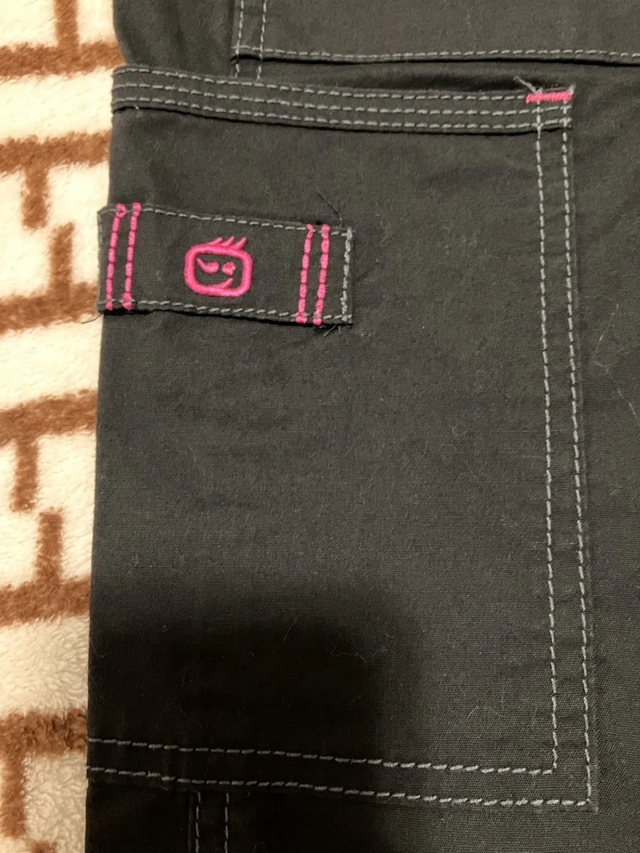 Lote de 4 Exfoliantes Mujer Talla Pequeña Cherokee Negro Y Gris y WonderWink Flex Foto 3 de 4