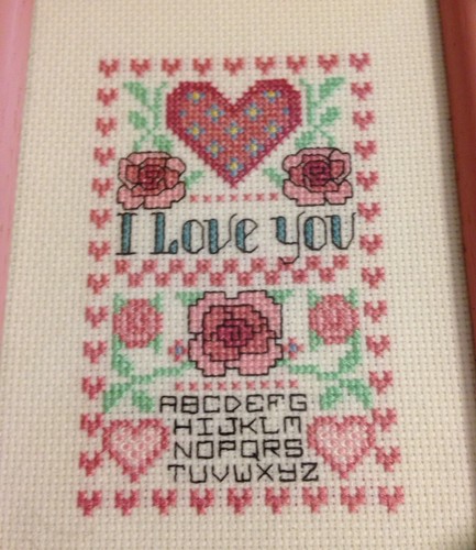 Folk art sampler pink Cross Stitch Pair Of hearts finished Framed 6 X 8" Cute!! - Picture 5 of 12