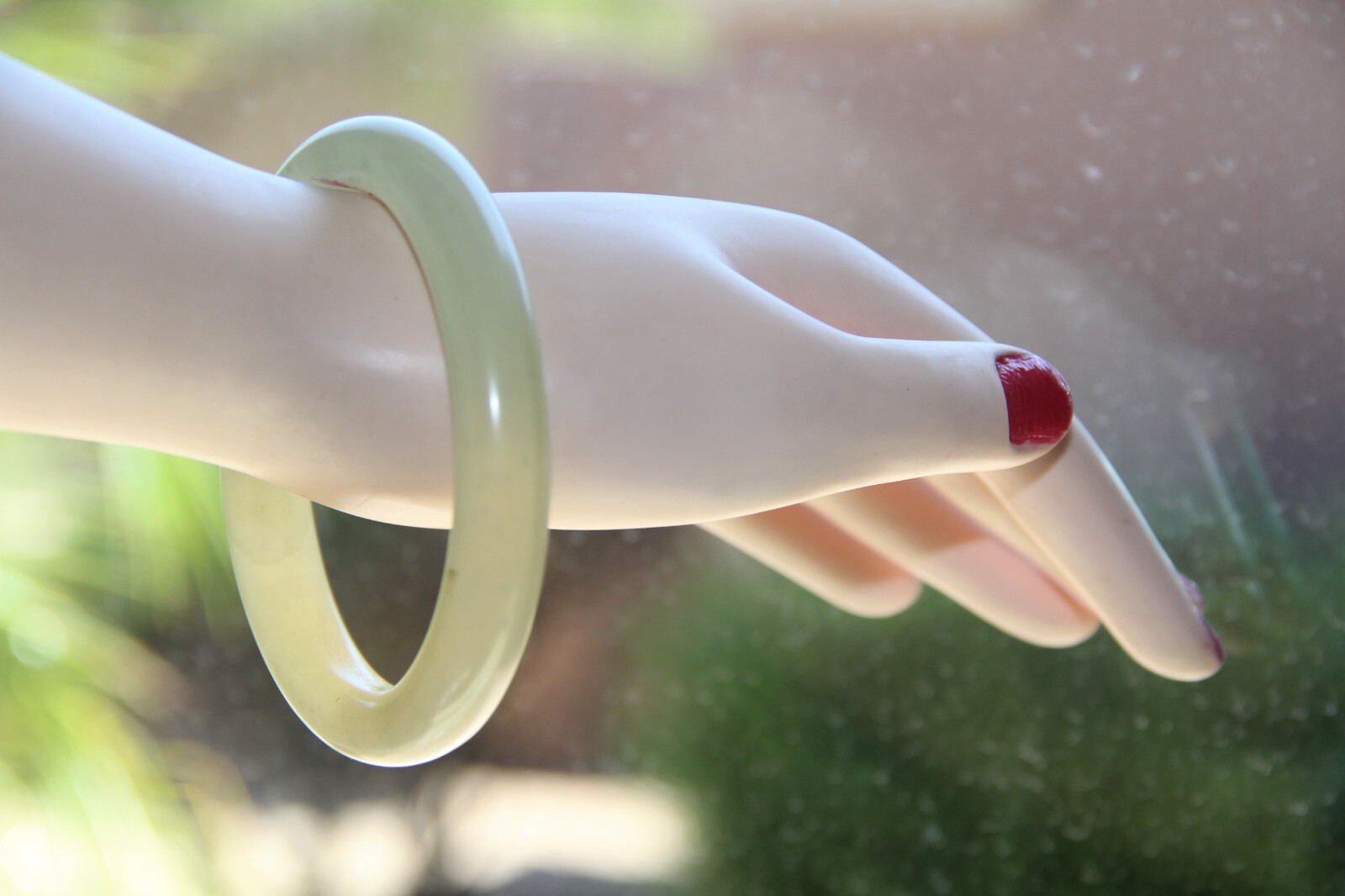 Solid Jade Round Bangle Bracelet. Gorgeous Beauti… - image 9