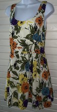 Urban Outfitters PINS & NEEDLES Sz 4 Floral Sleeveless Dress Lined Fit Flare EUC