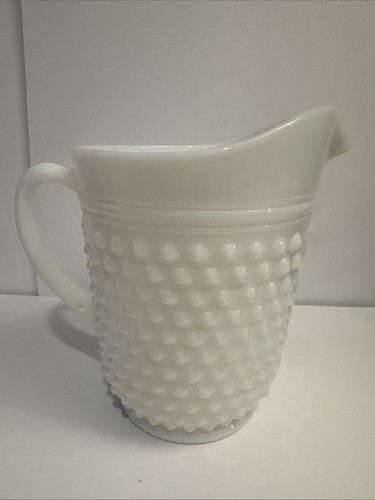 Vintage Hobnail Farmhouse/Cottage/Milk Glass Pitcher 8 Inches Tall - Picture 3 of 6