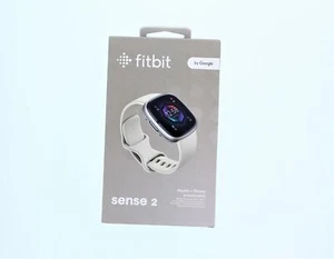 Sensation de Fitbit 2 Santé + Fitness Smartwatch (Lunar White)