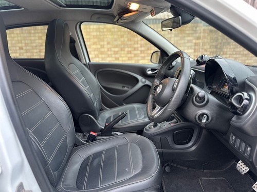 2016 Smart Forfour 0.9T Edition White Euro 6 (s/s) 5dr H/BACK Petrol Automatic - Picture 10 of 21