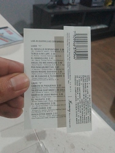 CASSETTE TAPE LAS JILGUERILLAS.- CON BANDA. - Picture 6 of 9