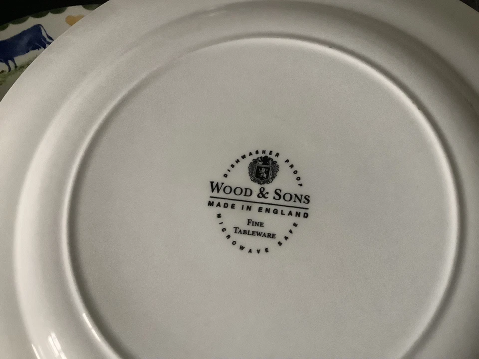 Three Wood & Sons Jacks Farm Dinner Plates - Image 4 of 4