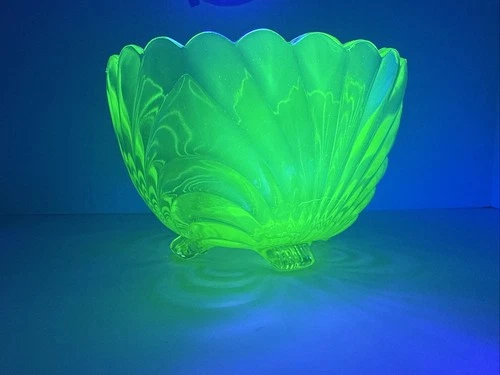 Rare Vaseline Depression Glass Uranium Glass Art Deco Console Bowl Scalloped
