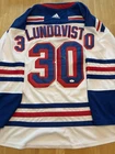 Henrik Lundqvist Signed Autographed New York Rangers NHL  Jersey. JSA Coa. King