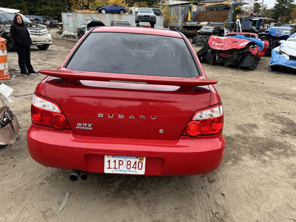 Front Bumper Assy. SUBARU IMPREZA 04 05 - Image 2 of 4