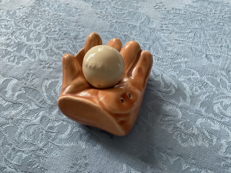 Vintage salt and pepper shakers Baseball catcher’s mitt and ball