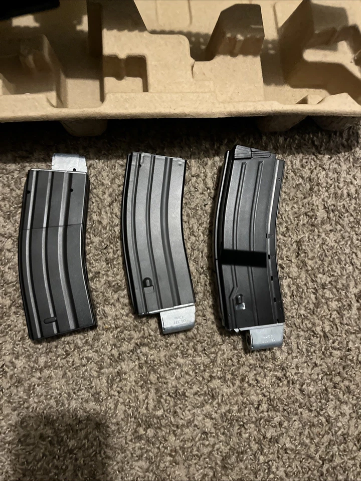 SBR全自动反冲式空气步枪带配件和额外弹匣、二氧化碳和Bbs — 第 3/4 张图片