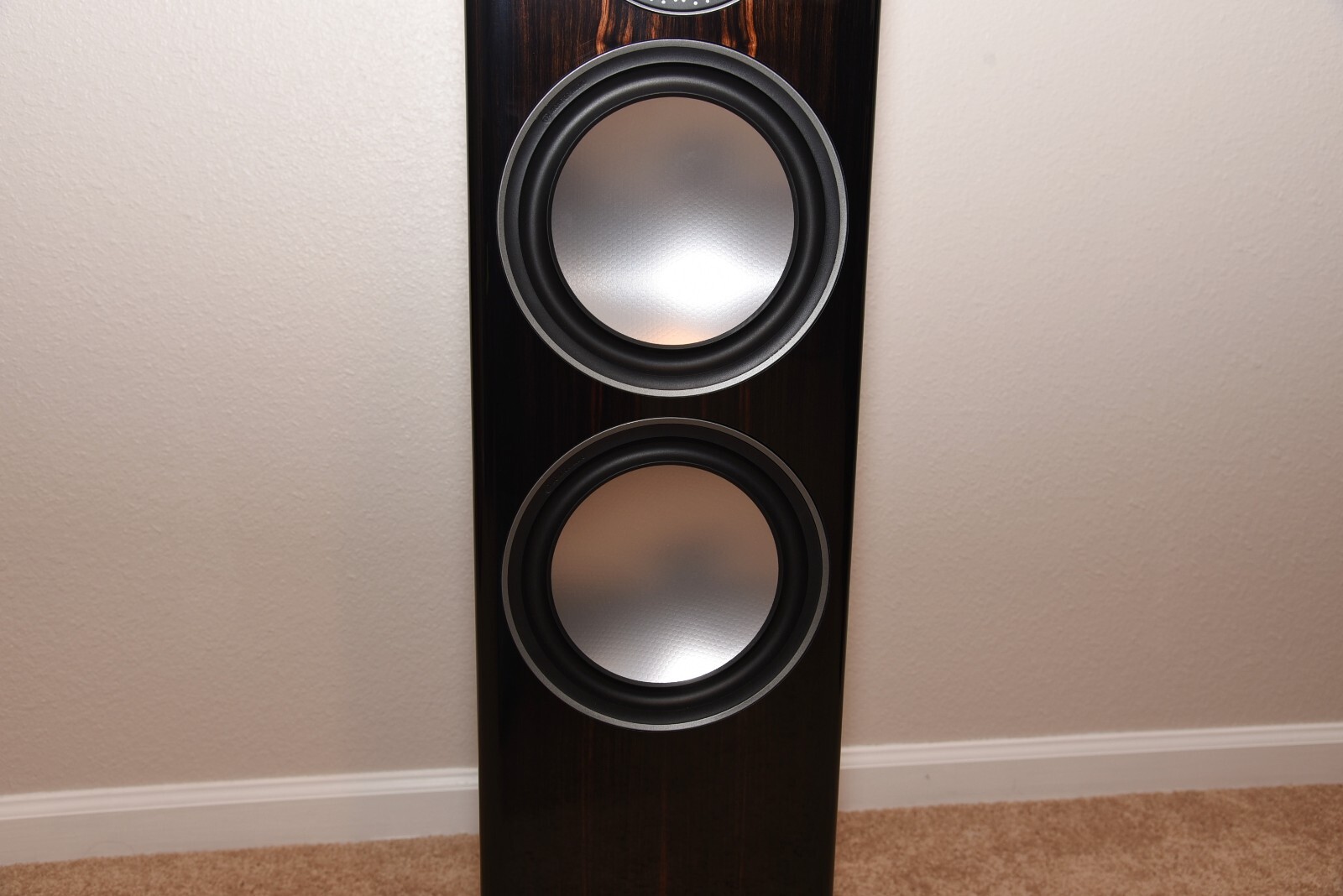 Monitor Audio Gold 300 5G floor standing – 250W Speaker Piano Ebony –SINGLE-NEW