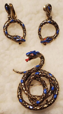VTG Arthur Pepper ART Coiled Snake Brooch w/ClipOn Earrings Blue
