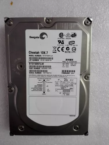SEAGATE 10k.7 ST373207LW 73GB 10000 RPM ULTRA320 68PIN SCSI Internal Hard Drive - Picture 5 of 6