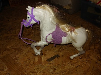 white barbie horse