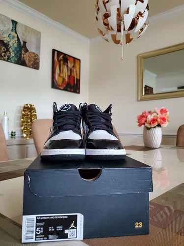 Nike Air Jordan 1 Mid All-Star Fibra de Carbono Alto Bajo DD2192-001 Mujer Talla 7 5.5Y - Imagen 7 de 10
