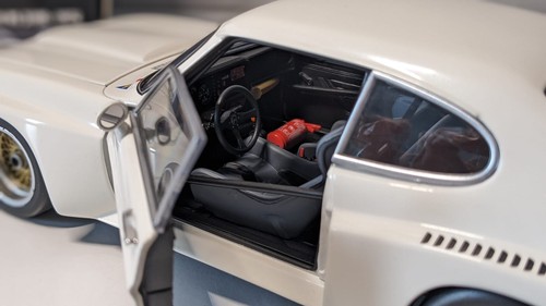 Ford Capri RS 3100 1/18 Minichamps - Imagen 12 de 23