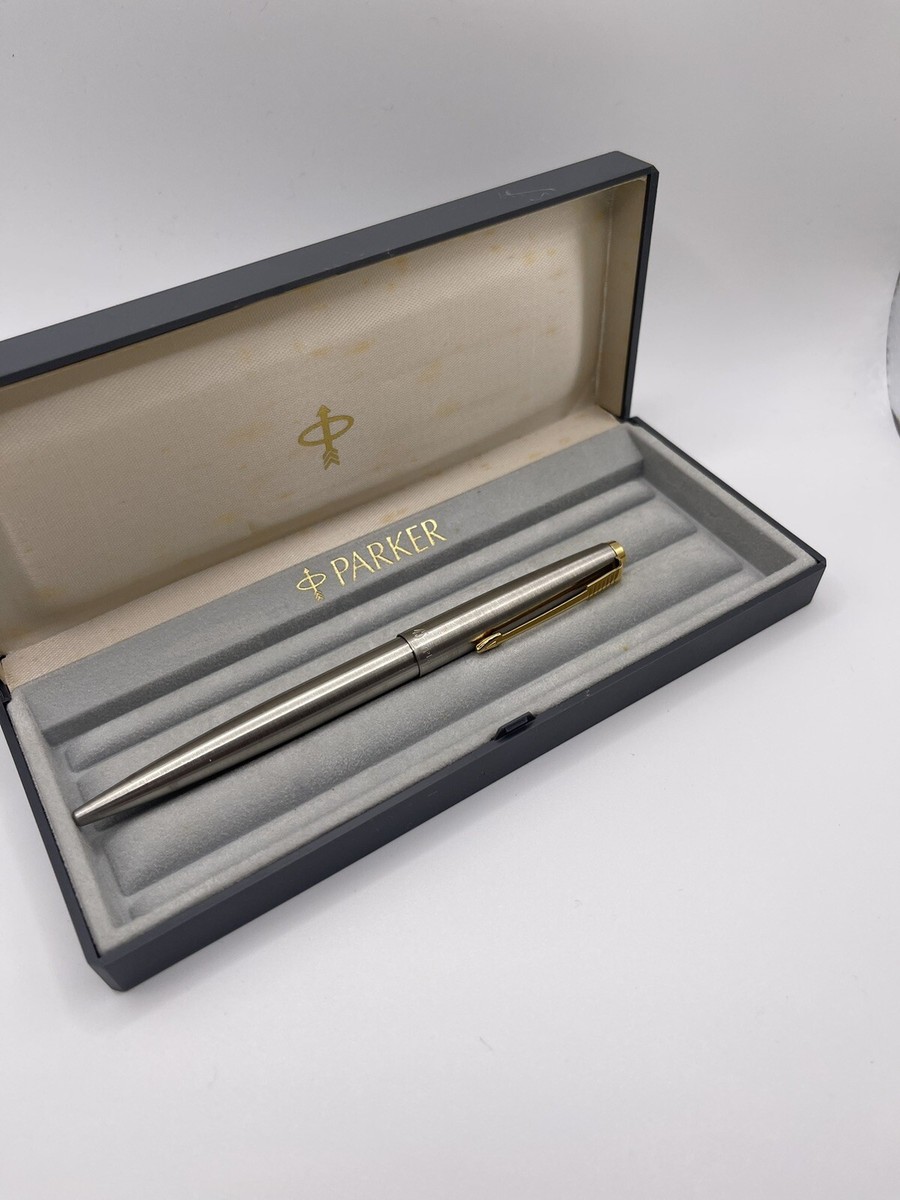 Vintage Parker 45 Ballpoint Pen – Made in UK – Matte Silver