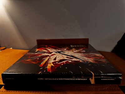 洋楽 llica/S&M2 Deluxe Box 4LP+CD+Blu-ray Amazon.com: S&M2 (Deluxe Box)(4LP)(2CD)(1 Blu-ray): CDs & Vinyl