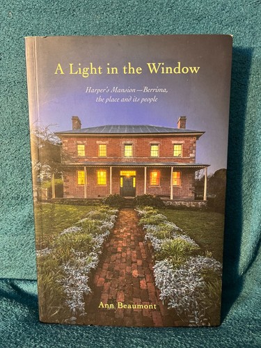 A Light in the Window: Harper's Mansion by Ann Beaumont (Paperback 2013)