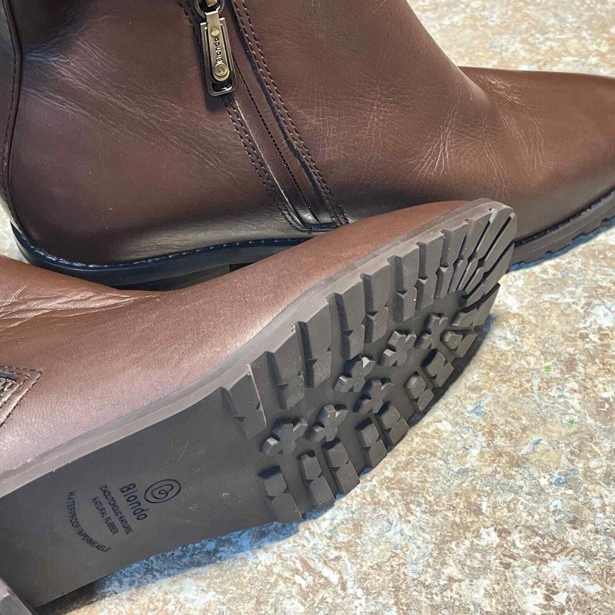 Blondo Women's Brown Samara Waterproof Classic Stacked Heel