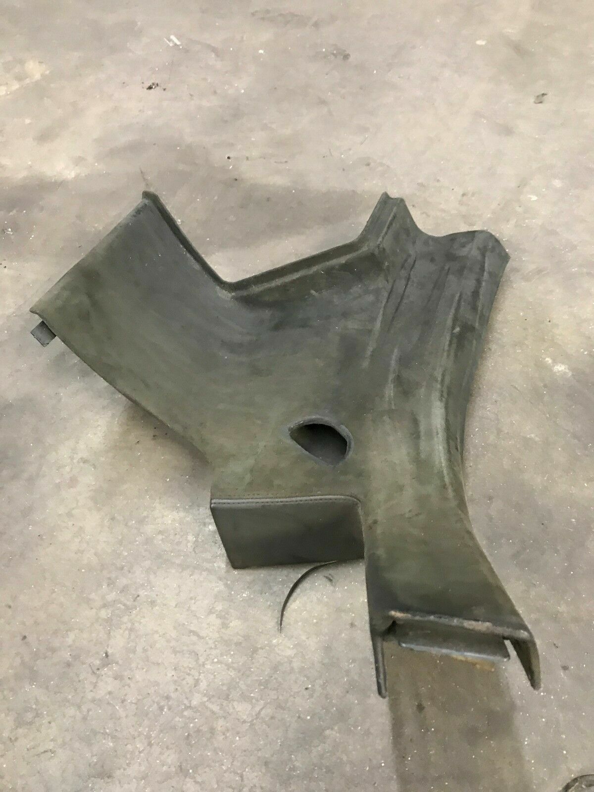 LAMBORGHINI GALLARDO LP560 RIGHT B-PILLAR PANEL OEM 408868418N