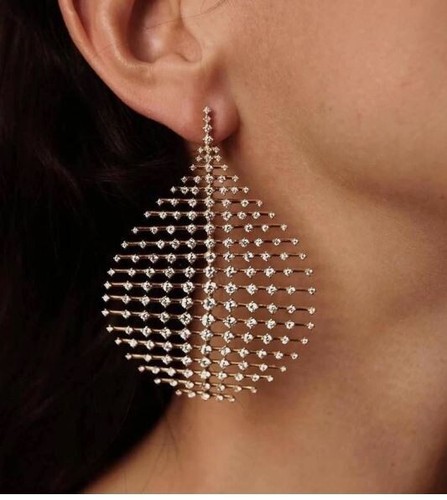 (2er Set) hohle Strass Ohrhänger - Gold geometrischer Schmuck - Bild 1 von 4